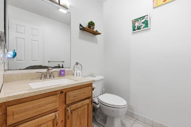 42 Nelson St, Framingham, MA 01702