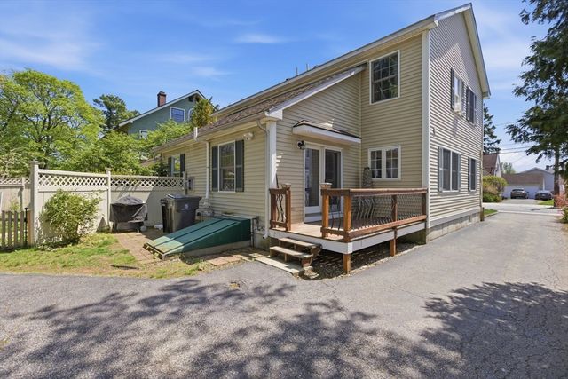 42 Nelson St, Framingham, MA 01702