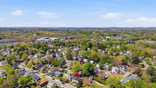 42 Nelson St, Framingham, MA 01702