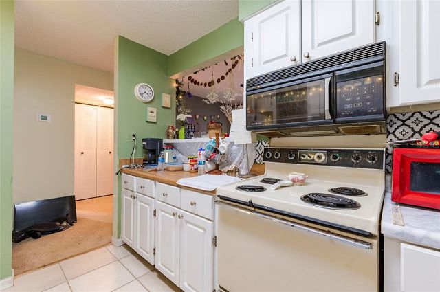 13367 ARBOR POINTE CIRCLE 304, Tampa, FL 33617