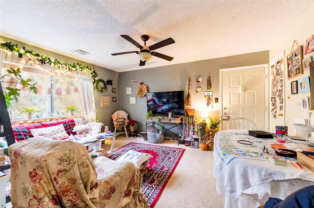 Image 11 of property listing at 13367 ARBOR POINTE CIRCLE 304, Tampa, FL 33617