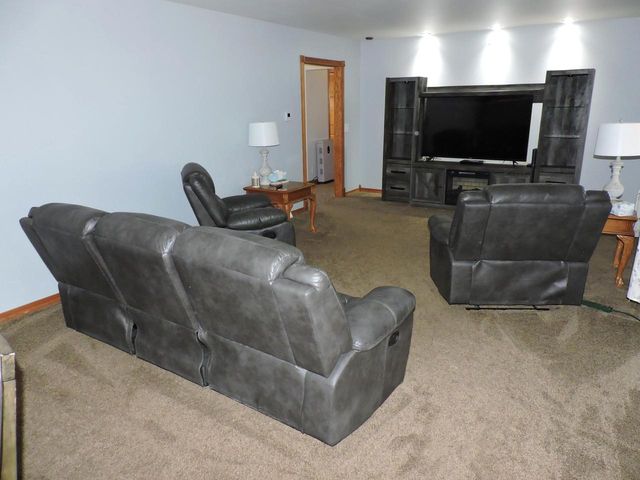 1227 S Main STREET, Fort Atkinson, WI 53538