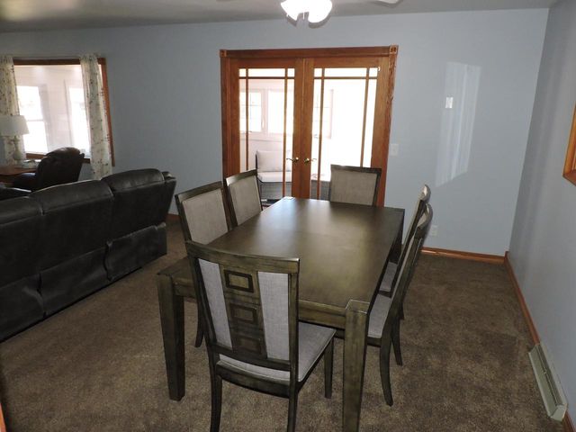 1227 S Main STREET, Fort Atkinson, WI 53538