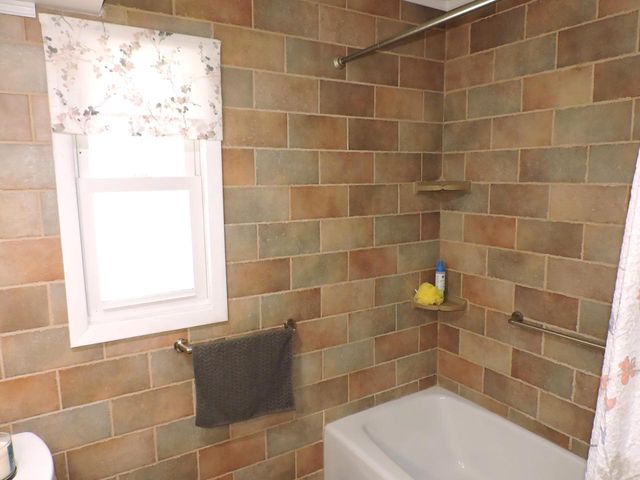 1227 S Main STREET, Fort Atkinson, WI 53538