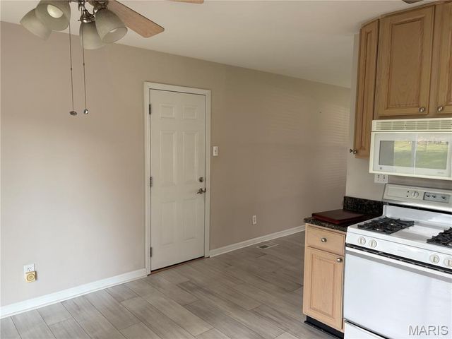 1266 Valiant Drive, Fenton, MO 63026