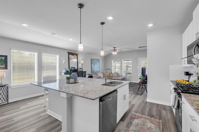 18607 Century Pine Lane, Conroe, TX 77316