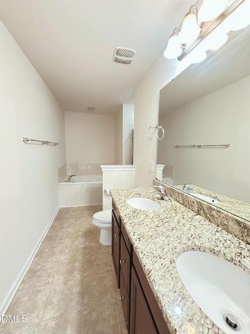 435 Panorama View Loop, Cary, NC 27519