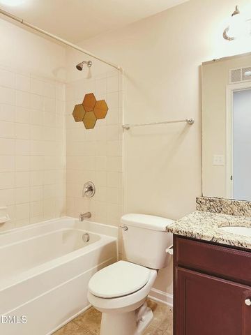 435 Panorama View Loop, Cary, NC 27519