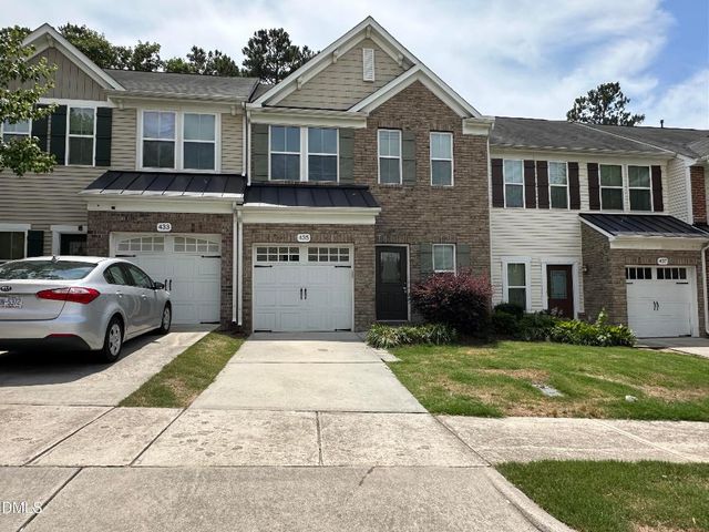435 Panorama View Loop, Cary, NC 27519