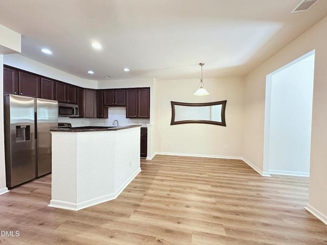 435 Panorama View Loop, Cary, NC 27519
