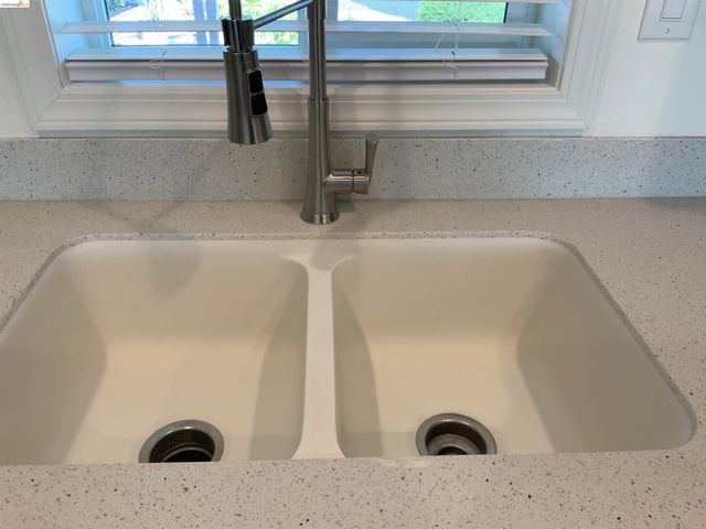 214 Maui Dr., Pittsburg, CA 94565