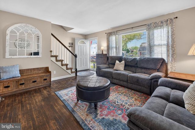 83 UNWIN DR, Hamilton, NJ 08610