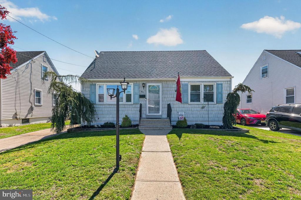 83 UNWIN DR, Hamilton, NJ 08610