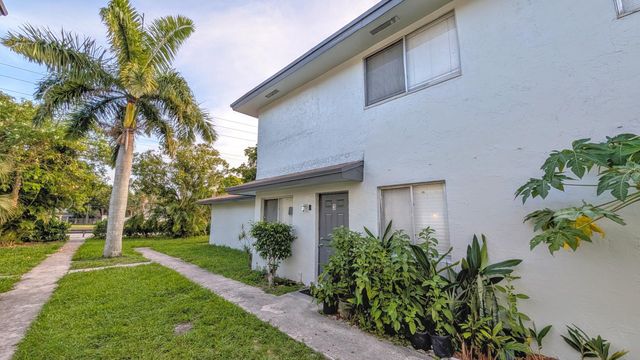 2115 Catherine Dr Drive 46-c, Delray Beach, FL 33445