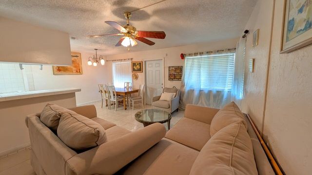 2115 Catherine Dr Drive 46-c, Delray Beach, FL 33445