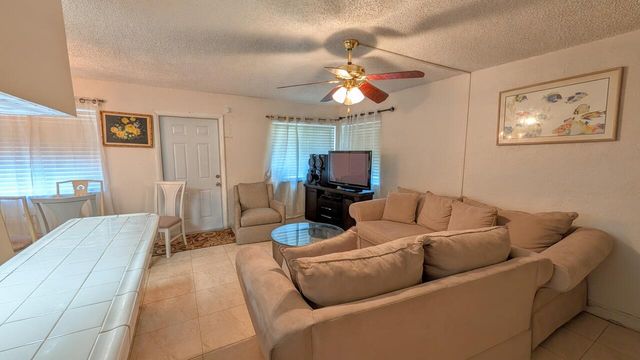 2115 Catherine Dr Drive 46-c, Delray Beach, FL 33445
