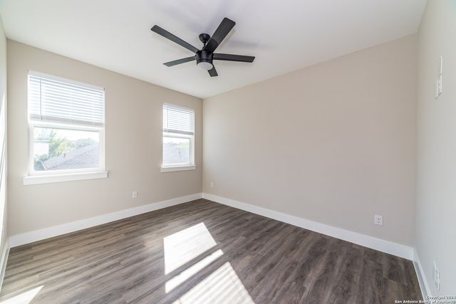 1618 W Lawndale Dr Unit 10, San Antonio, TX 78209