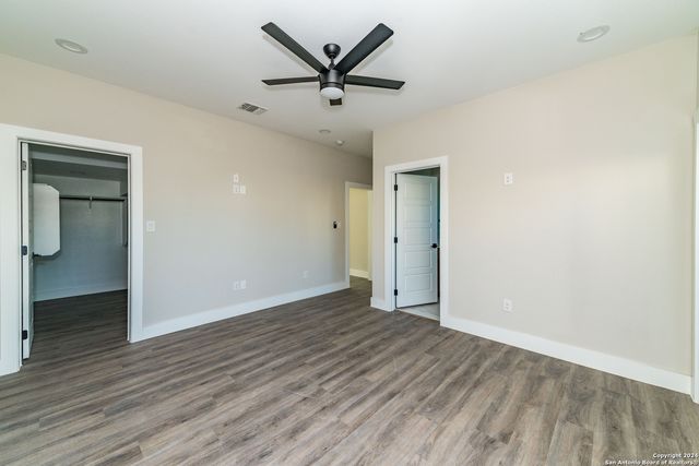 1618 W Lawndale Dr Unit 10, San Antonio, TX 78209