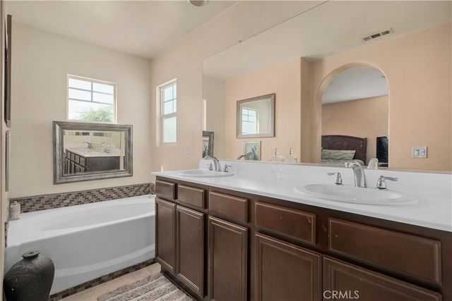 2618 W Via San Carlos, San Bernardino, CA 92410