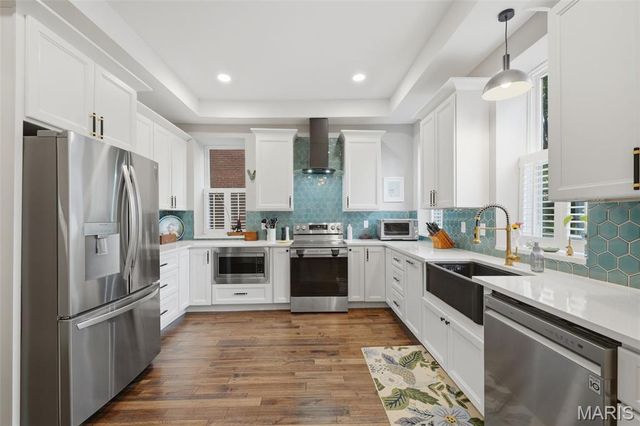 4225 Maryland Avenue, St Louis, MO 63108