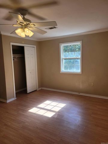 1607 N Evening Street, Judsonia, AR 72081