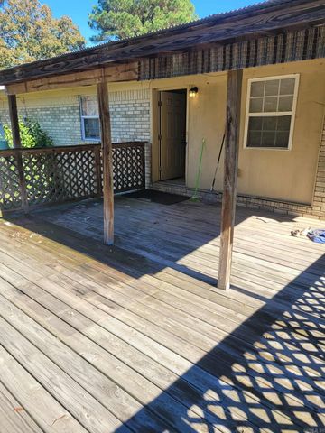 1607 N Evening Street, Judsonia, AR 72081