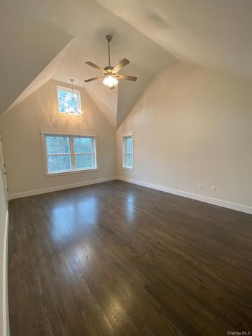 24 Sunset Lane, New Hampton, NY 10958