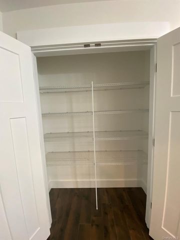 24 Sunset Lane, New Hampton, NY 10958