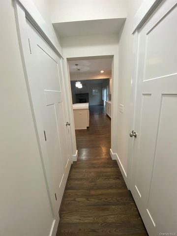 24 Sunset Lane, New Hampton, NY 10958