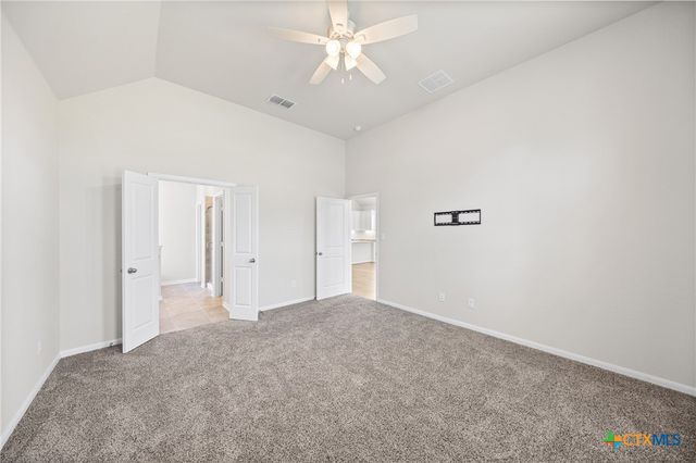 215 Cabiness Drive, Salado, TX 76571