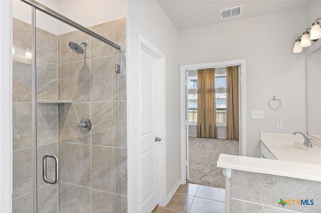 215 Cabiness Drive, Salado, TX 76571