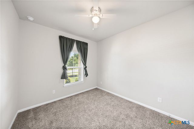 215 Cabiness Drive, Salado, TX 76571