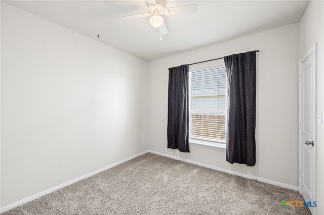 215 Cabiness Drive, Salado, TX 76571