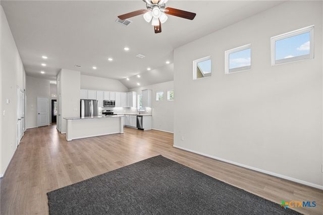 215 Cabiness Drive, Salado, TX 76571