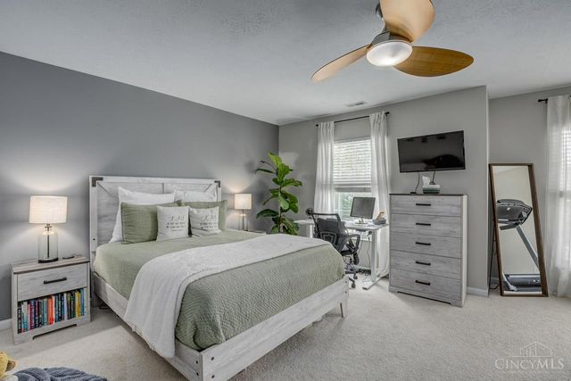 5806 Stonebridge Circle, Miami Twp, OH 45150