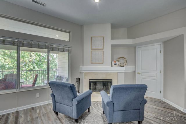 5806 Stonebridge Circle, Miami Twp, OH 45150