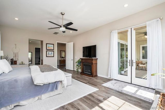 1812 Hayden Ranch Rd, Vista, CA 92084