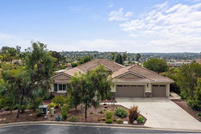 1812 Hayden Ranch Rd, Vista, CA 92084