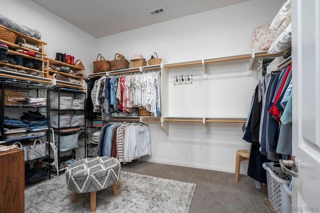 1812 Hayden Ranch Rd, Vista, CA 92084