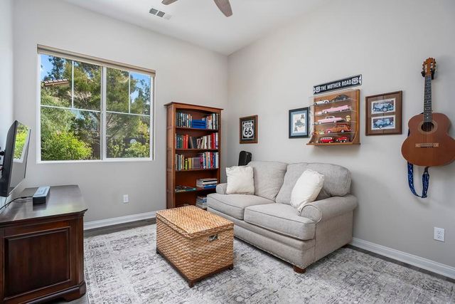 1812 Hayden Ranch Rd, Vista, CA 92084