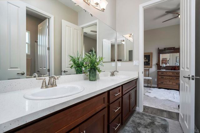 1812 Hayden Ranch Rd, Vista, CA 92084