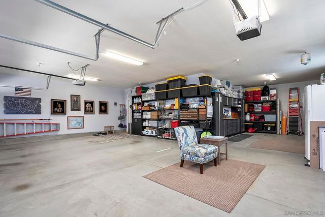 1812 Hayden Ranch Rd, Vista, CA 92084