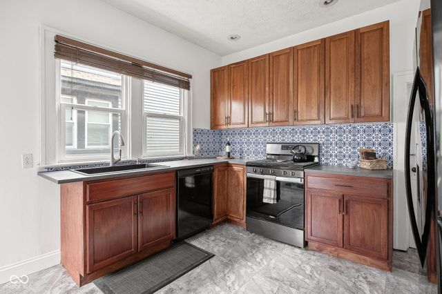 2828 N Delaware Street, Indianapolis, IN 46205