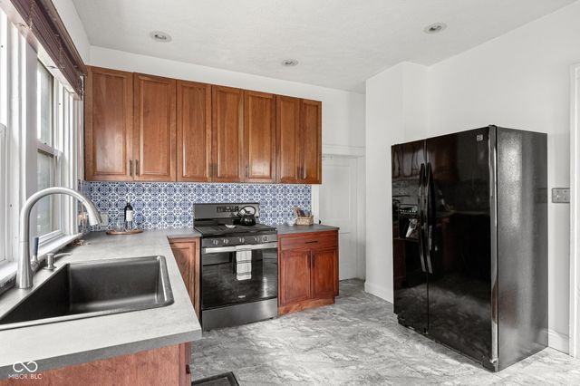 2828 N Delaware Street, Indianapolis, IN 46205