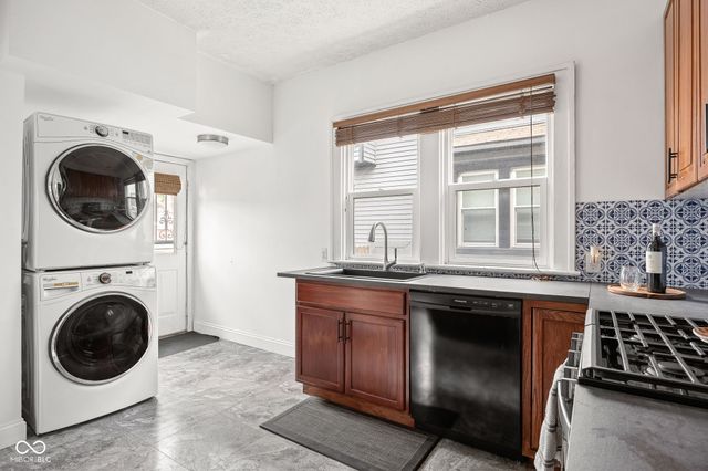 2828 N Delaware Street, Indianapolis, IN 46205