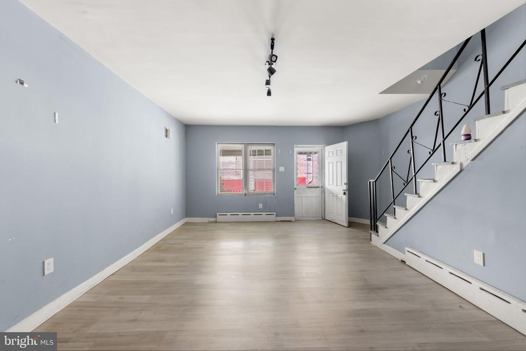 4729 SALEM ST, Philadelphia, PA 19124 — photo 3