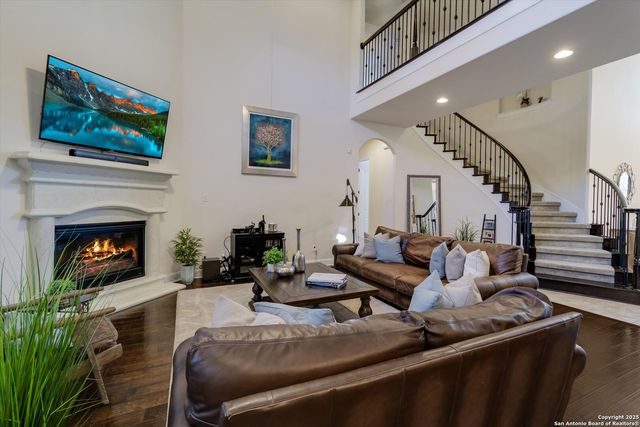 6311 Almeria Cir, San Antonio, TX 78257