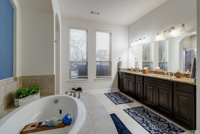 6311 Almeria Cir, San Antonio, TX 78257