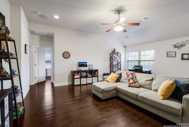 6311 Almeria Cir, San Antonio, TX 78257