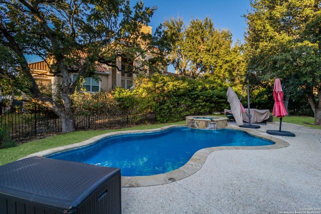 6311 Almeria Cir, San Antonio, TX 78257
